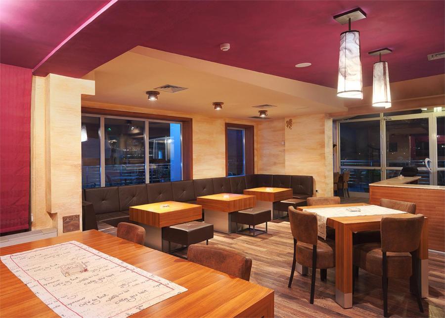 Hotel Turist Kraljevo Restaurace fotografie