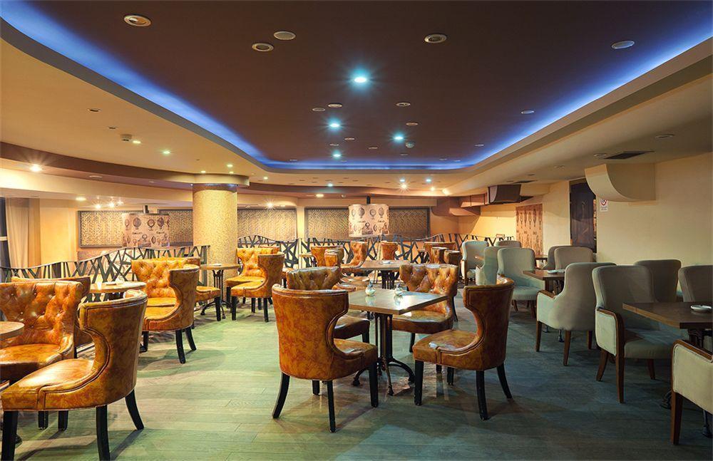 Hotel Turist Kraljevo Restaurace fotografie